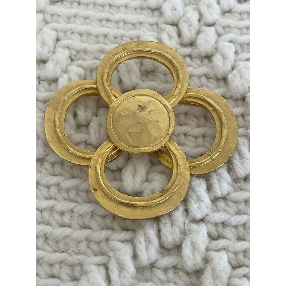Signed Mandle Chunky Gold Toned Pin Brooch